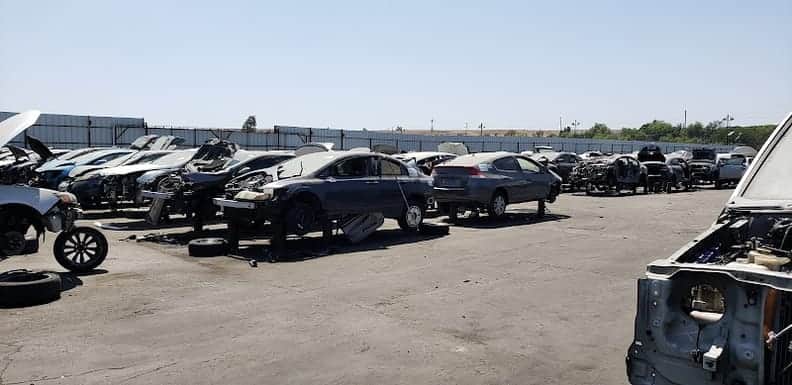 California Auto Wrecking Inc at 9365 Glenoaks Blvd, Sun Valley, CA 91352