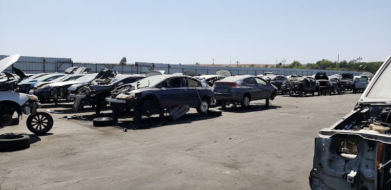 California Auto Wrecking Inc at 9365 Glenoaks Blvd, Sun Valley, CA 91352