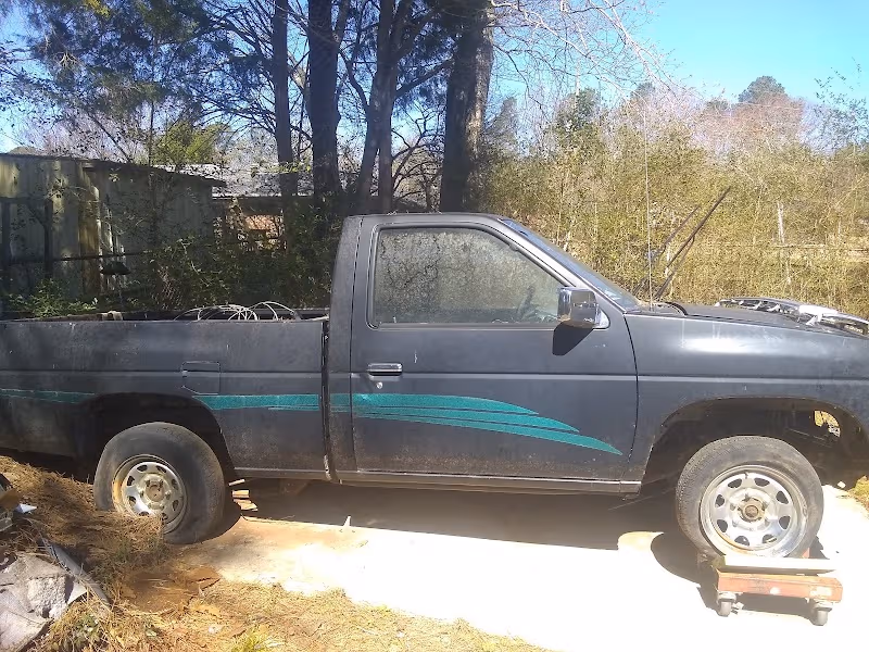 Hart's Parts & Recycling at 1536 Little Vine Rd, Temple, GA 30179