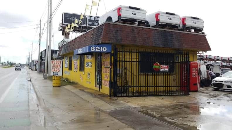 Rastro 74 Used Truck Parts at 8210 NW 74th St, Medley, FL 33166