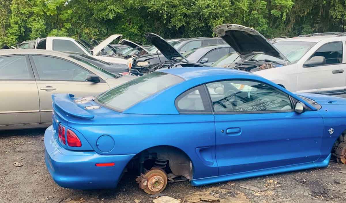 USA JUNK CARS RECYCLING INC Salvage Yard at 4412 Allan St, Kissimmee, FL 34746