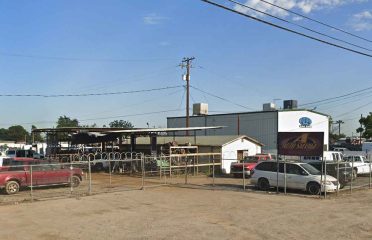 A Auto Salvage at 1925 S Union Ave, Bakersfield, CA 93307