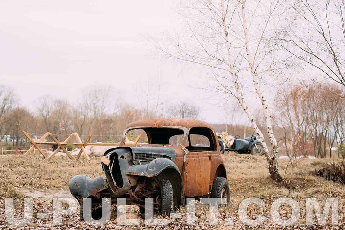 sell junk car rusting away