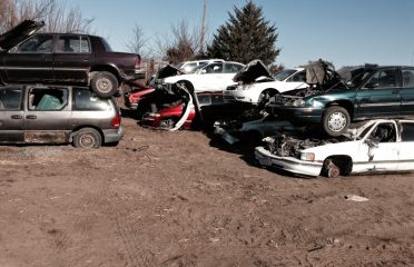 Bills Auto Salvage Junkyard at 2552 IA-70