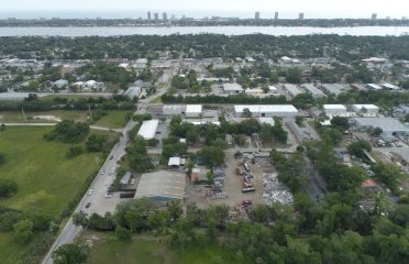 GLE Scrap Metal - Daytona Recycling center at 407 Flomich St
