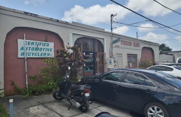 Gardner Auto Parts Used auto parts store at 2090 NW 21st St