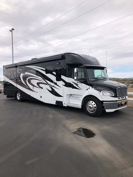 Idaho Wrecker Sales Truck dealer at 3195 Industrial Way