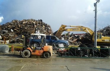 Joe's Junk Yard Scrap metal dealer at 250 SW 12th Ave