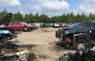 LKQ Pick Your Part - Orlando Salvage yard at 9205 E Colonial Dr