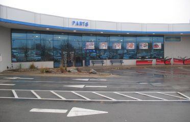 Parts Auto parts store at 1101 SE Oralabor Rd