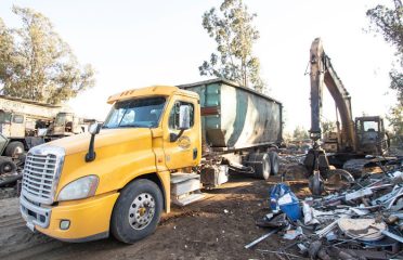 R & R Auto Wrecking - Reliable Recycling Scrap metal dealer at 738 Sheridan Rd