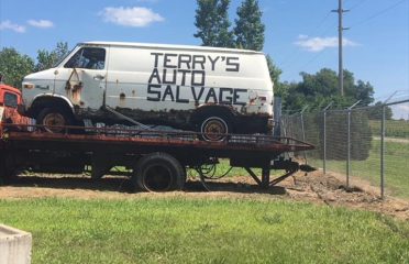 Terry's Auto Salvage Auto parts store at 1926 N Tamarack Rd