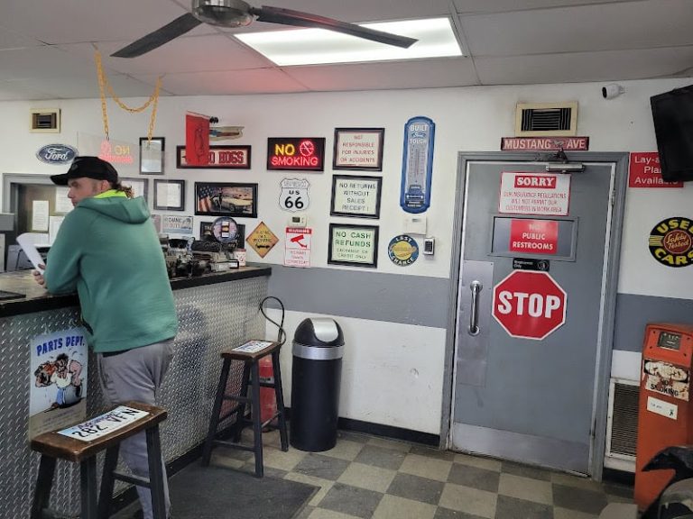 A Auto Salvage at 6623 Colonel Glenn Rd Little Rock AR 72204 1 2 768x576