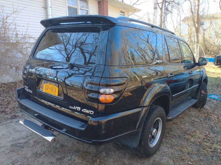 Ace Auto Wreckers at 1028 Long Island Ave Deer Park NY 11729 4 768x576