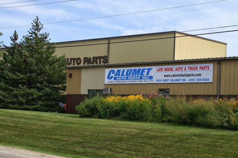 Calumet Auto Parts at 8501 W Calumet Rd Milwaukee WI 53224 3 768x511