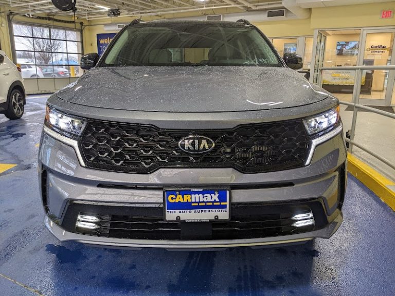 CarMax at 120 Draper Ave North Attleborough MA 02760 3 768x576