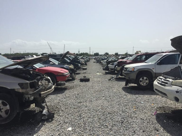 Pull A Part at 4401 Peters Rd Harvey LA 70058 1 2 768x576