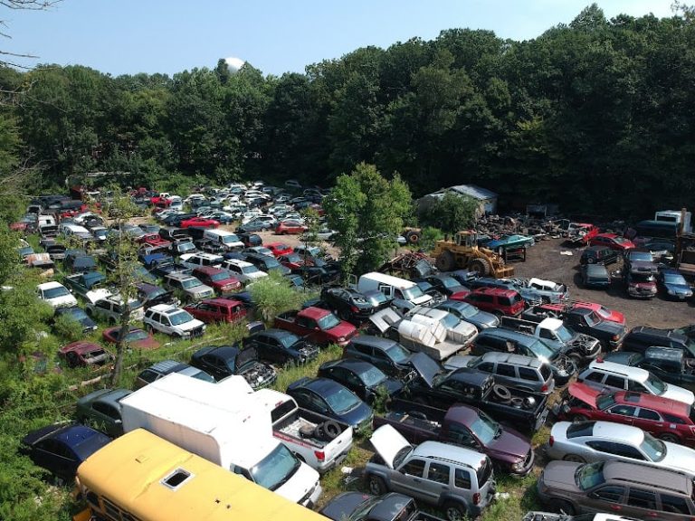 Reedaposs Auto Salvage at 1447 Telegraph Rd Honey Brook PA 19344 2 768x576