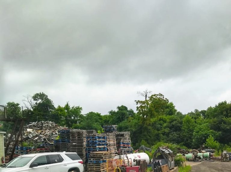 Three Rivers Iron Metal at 500 Virginia Ave Fairmont WV 26554 1 1 768x572